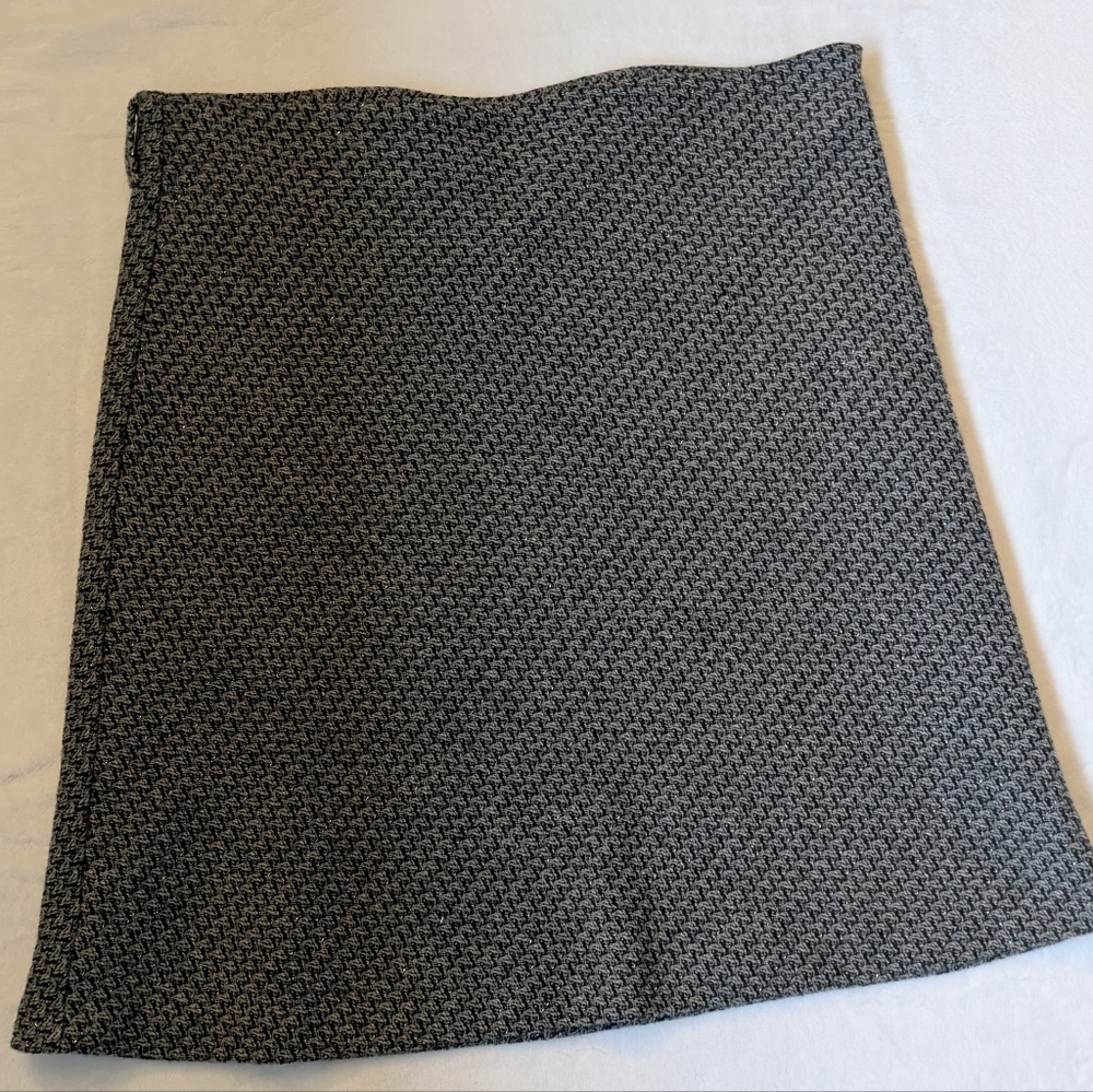 Old Navy Black Pencil Skirt